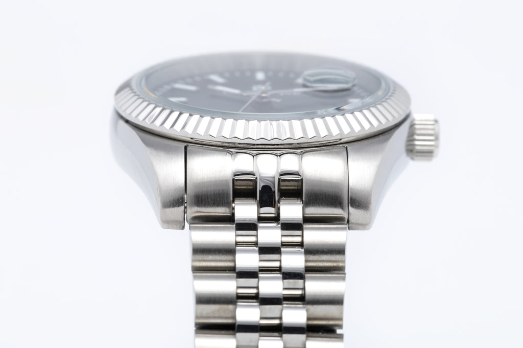 Solodata "Thirtyone" ocean blue dial
