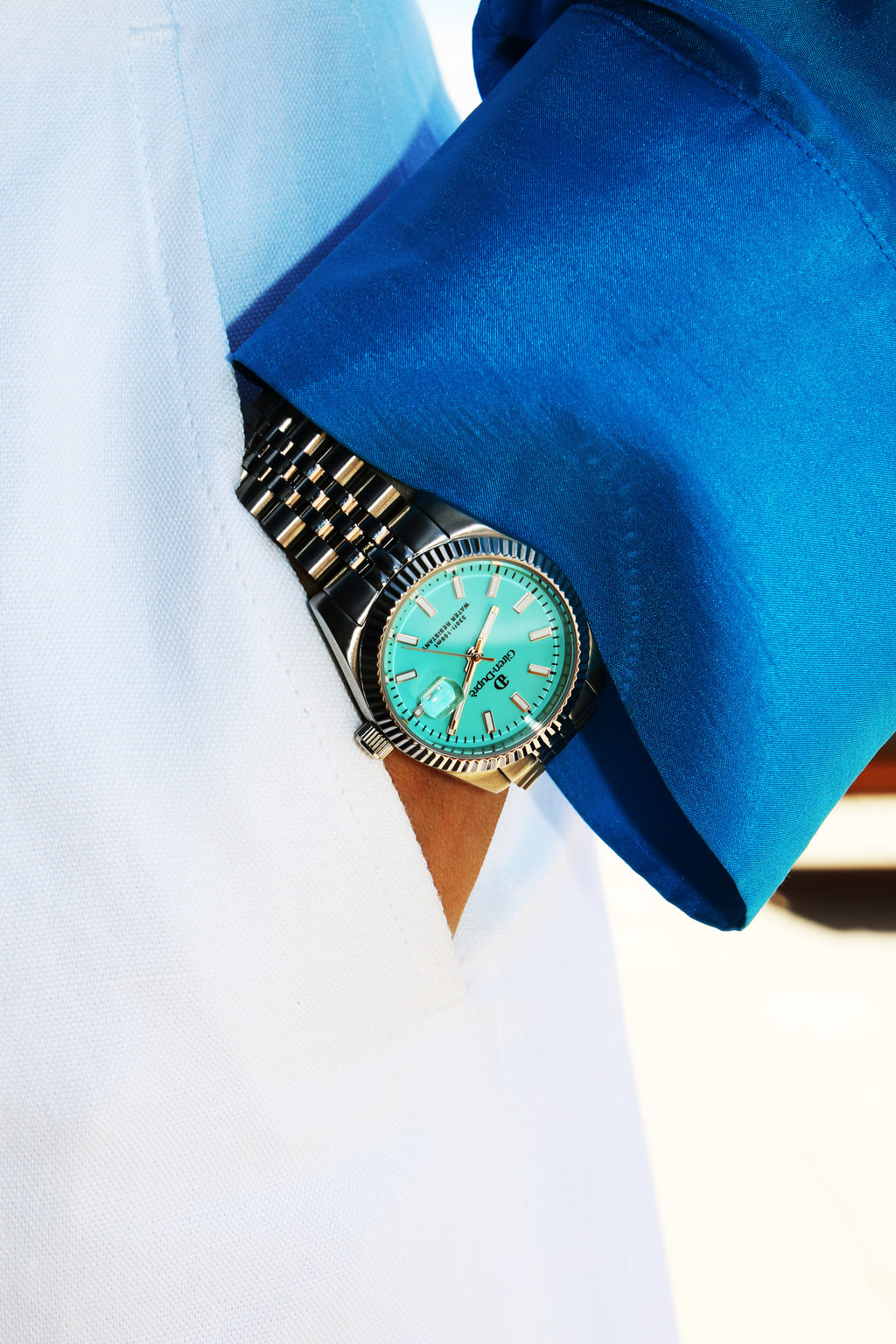 Solodata "Thirtyone" turquoise dial